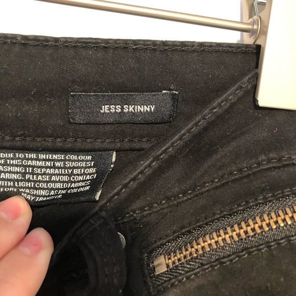 Black Kenneth Cole pants with zippered pockets - Picture 3 of 4